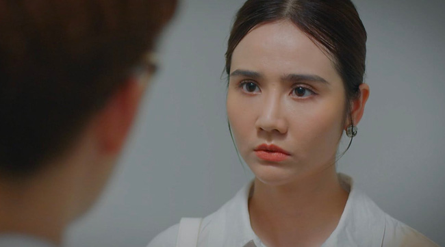 Thương Ngày Nắng Về: Khán giả 'tố' cảnh bắt trai cởi áo 'đạo' phim Hàn nhưng sự thật khiến nhiều người 'ngã ngửa' - 1 Thương Ngày Nắng Về: Khán giả 'tố' cảnh bắt trai cởi áo 'đạo' phim Hàn nhưng sự thật khiến nhiều người 'ngã ngửa' - 1