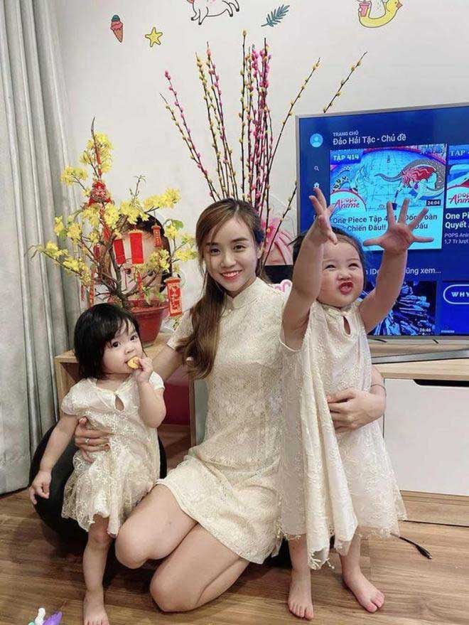 Phản ứng của vợ cũ Hoài Lâm khi có người muốn làm chồng mình và chăm sóc hai con nhỏ - 2 Phản ứng của vợ cũ Hoài Lâm khi có người muốn làm chồng mình và chăm sóc hai con nhỏ - 2