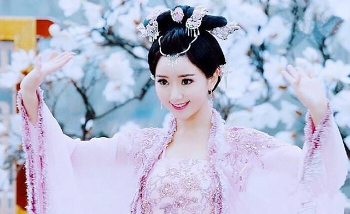 Nhiệt Ba, Phạm Băng Băng và dàn nữ phụ trong phim cổ trang Cbiz 'lấn át' nữ chính với nhan sắc tuyệt đỉnh - 13 Nhiệt Ba, Phạm Băng Băng và dàn nữ phụ trong phim cổ trang Cbiz 'lấn át' nữ chính với nhan sắc tuyệt đỉnh - 13
