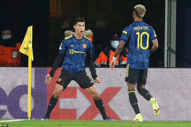 Cục diện vòng bảng Champions League trước lượt cuối: Barca, Atletico nguy cơ xuống đá Europa League - 1 Cục diện vòng bảng Champions League trước lượt cuối: Barca, Atletico nguy cơ xuống đá Europa League - 1