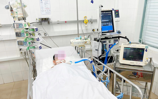 Bé trai 5 tuổi suy hô hấp, trụy tim mạch do hội chứng viêm đa hệ thống hậu nhiễm COVID-19: Bệnh lý nguy hiểm cha mẹ cần đặc biệt lưu ý Bé trai 5 tuổi suy hô hấp, trụy tim mạch do hội chứng viêm đa hệ thống hậu nhiễm COVID-19: Bệnh lý nguy hiểm cha mẹ cần đặc biệt lưu ý