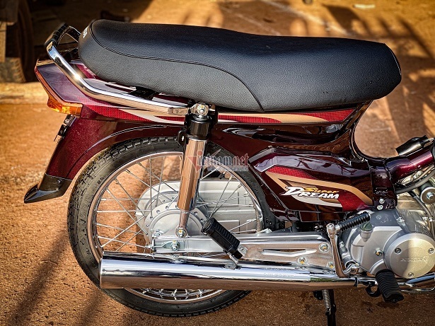 Honda Dream 'Tàn Phá' Dọn Dẹp, Chơi Tết Sáng Bóng Đẹp - 2 Honda Dream 'Tàn Phá' Dọn Dẹp, Chơi Tết Sáng Bóng Đẹp - 2