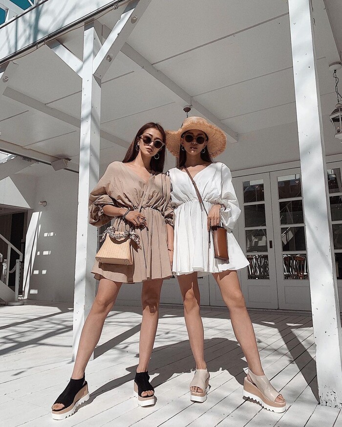 Cặp song sinh người Nhật cứ ra phố là mặc đồ đôi, 'đổi đời' nhờ thời trang - 5 Cặp song sinh người Nhật cứ ra phố là mặc đồ đôi, 'đổi đời' nhờ thời trang - 5