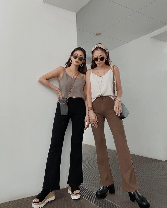 Cặp song sinh người Nhật cứ ra phố là mặc đồ đôi, 'đổi đời' nhờ thời trang - 11 Cặp song sinh người Nhật cứ ra phố là mặc đồ đôi, 'đổi đời' nhờ thời trang - 11