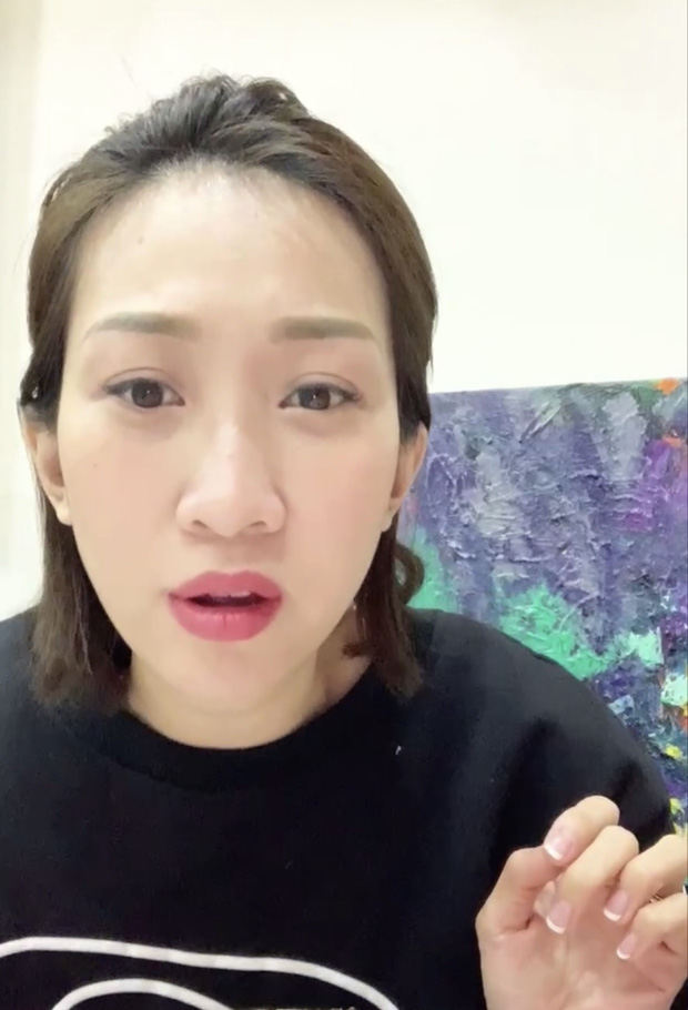 Bị tố là 'tiểu tam' giật chồng, Lều Phương Anh tuyên bố sốc trên livestream: 'Chuyện nhà các chị à? Làm ơn tém tém lại' Bị tố là 'tiểu tam' giật chồng, Lều Phương Anh tuyên bố sốc trên livestream: 'Chuyện nhà các chị à? Làm ơn tém tém lại'