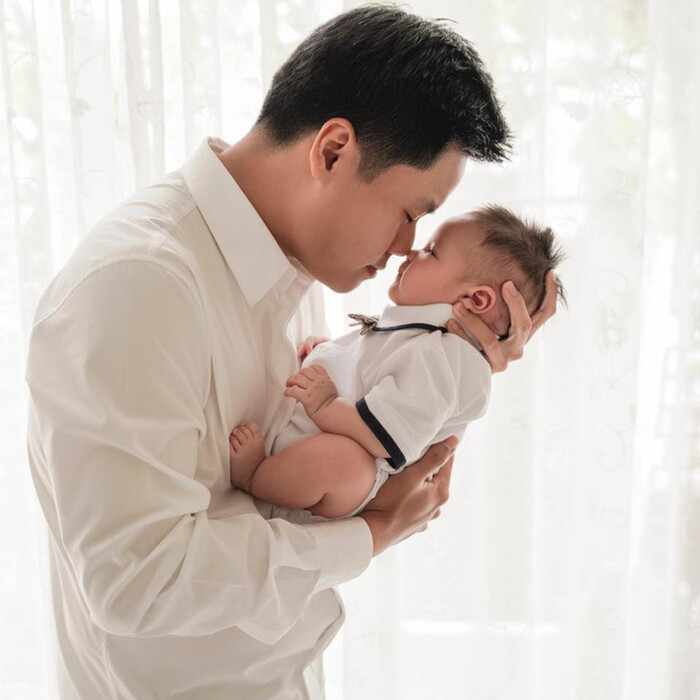 Vợ chồng Phan Thành hiếm hoi lộ diện bên mẹ vợ quyền lực nhưng nhan sắc của Primmy Trương mới đáng chú ý - 3 Vợ chồng Phan Thành hiếm hoi lộ diện bên mẹ vợ quyền lực nhưng nhan sắc của Primmy Trương mới đáng chú ý - 3