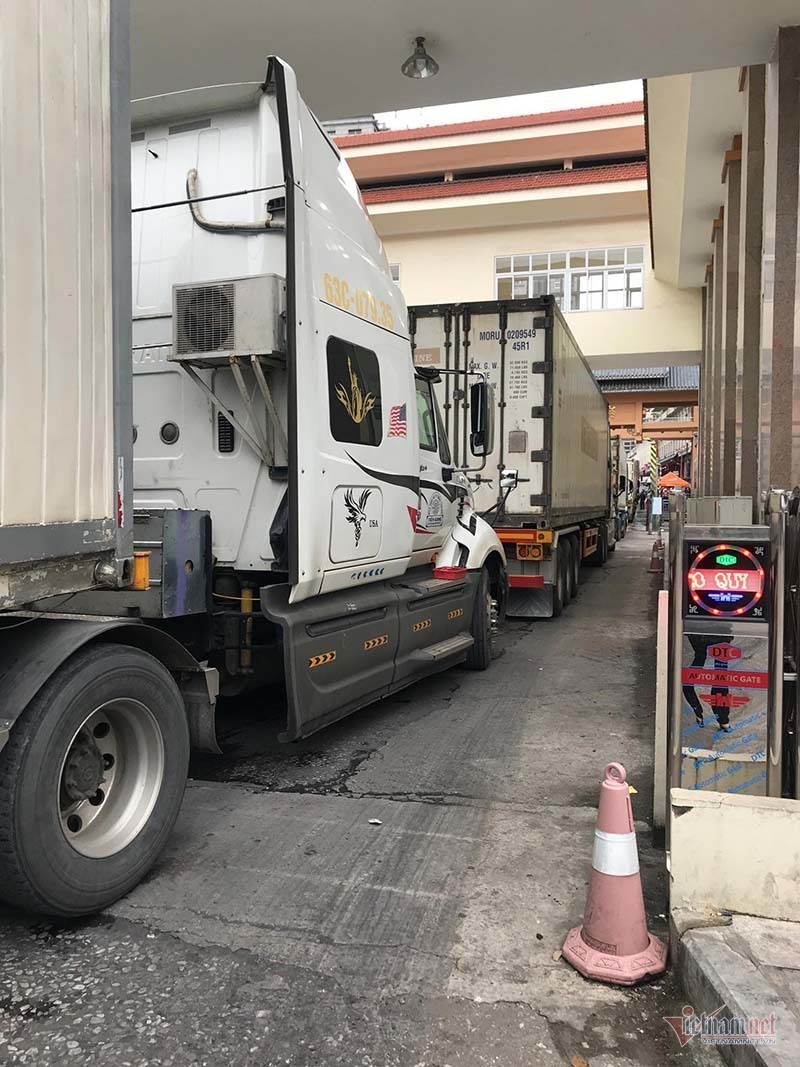 Ngay sát Tết, cửa khẩu Tân Thanh thông quan trở lại Ngay sát Tết, cửa khẩu Tân Thanh thông quan trở lại