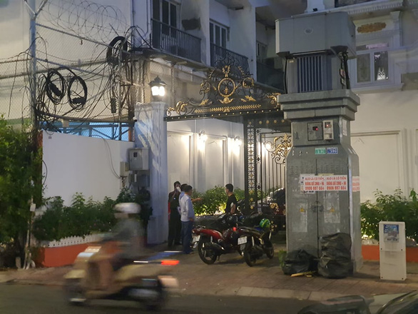 Khởi tố, bắt tạm giam bà Nguyễn Phương Hằng - 1