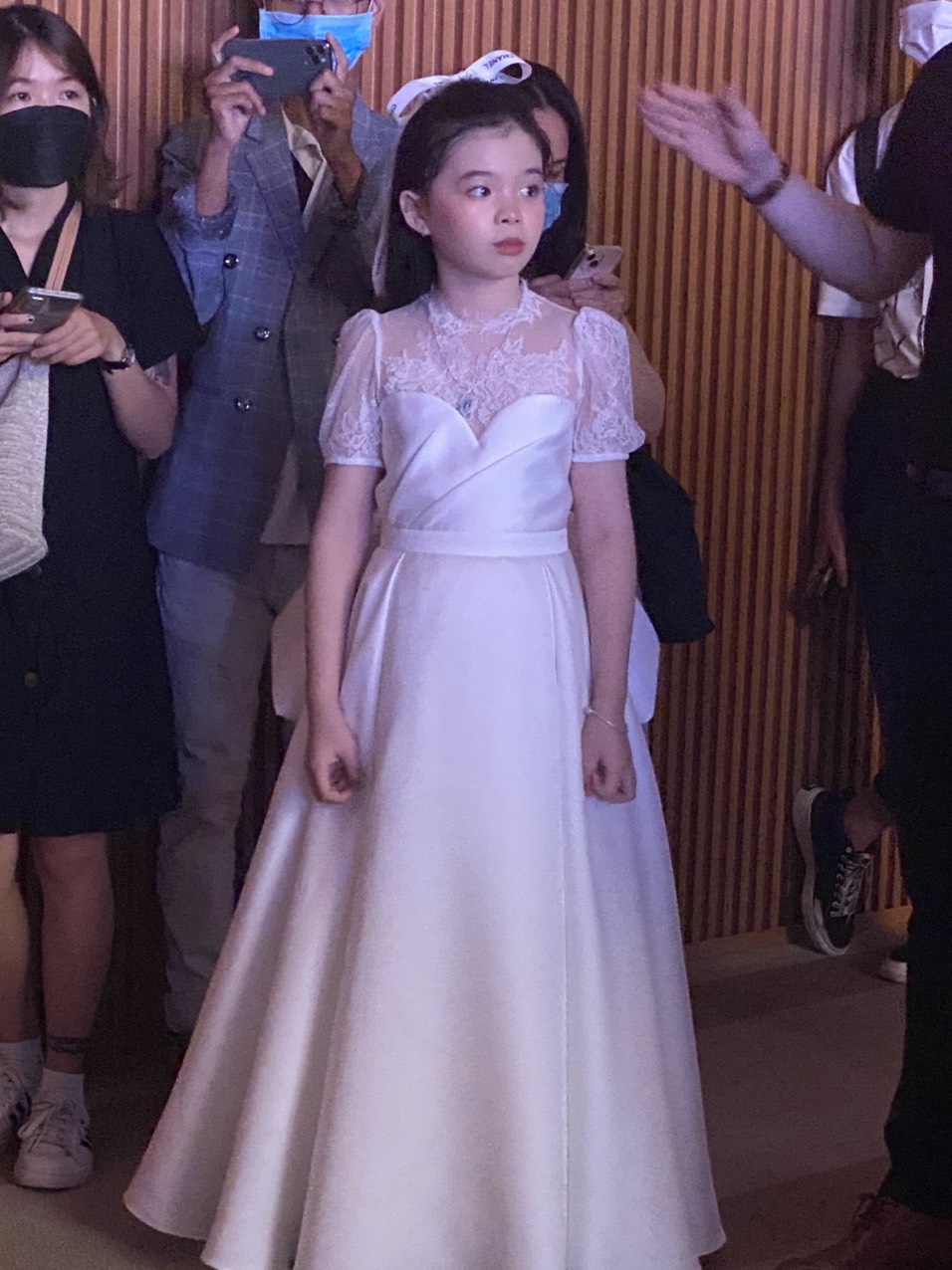 HOT: Phương Trinh Jolie bất ngờ tiết lộ con gái ruột đã tròn 9 tuổi trong đám cưới HOT: Phương Trinh Jolie bất ngờ tiết lộ con gái ruột đã tròn 9 tuổi trong đám cưới
