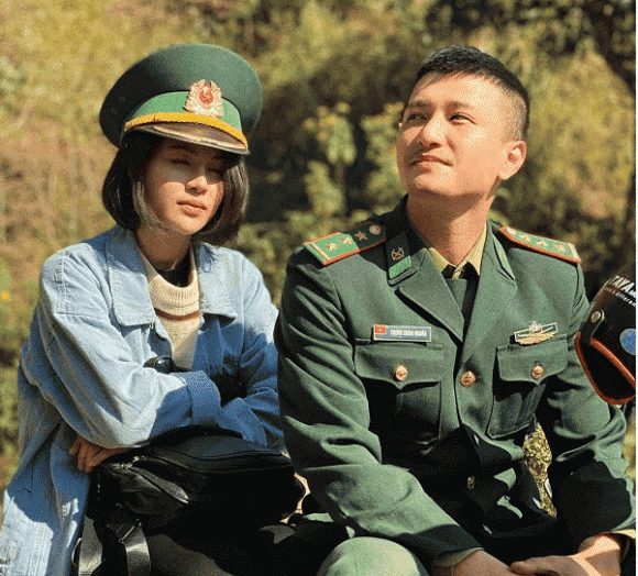 Lương Thu Trang và cái duyên với những chàng cảnh sát trên màn ảnh nhỏ: Trước Thanh Sơn đã có những ai? - 4 Lương Thu Trang và cái duyên với những chàng cảnh sát trên màn ảnh nhỏ: Trước Thanh Sơn đã có những ai? - 4
