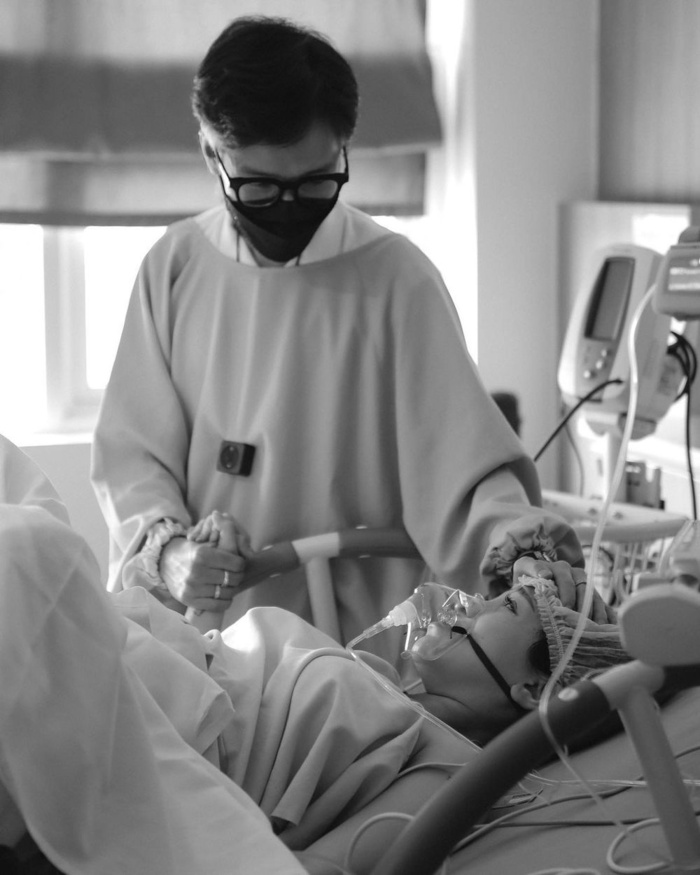 Bị hỏi bao giờ sinh con thứ 3, con gái đại gia Minh Nhựa 'bất lực': 'Chăm con không phải chuyện dễ đâu' - 3 Bị hỏi bao giờ sinh con thứ 3, con gái đại gia Minh Nhựa 'bất lực': 'Chăm con không phải chuyện dễ đâu' - 3