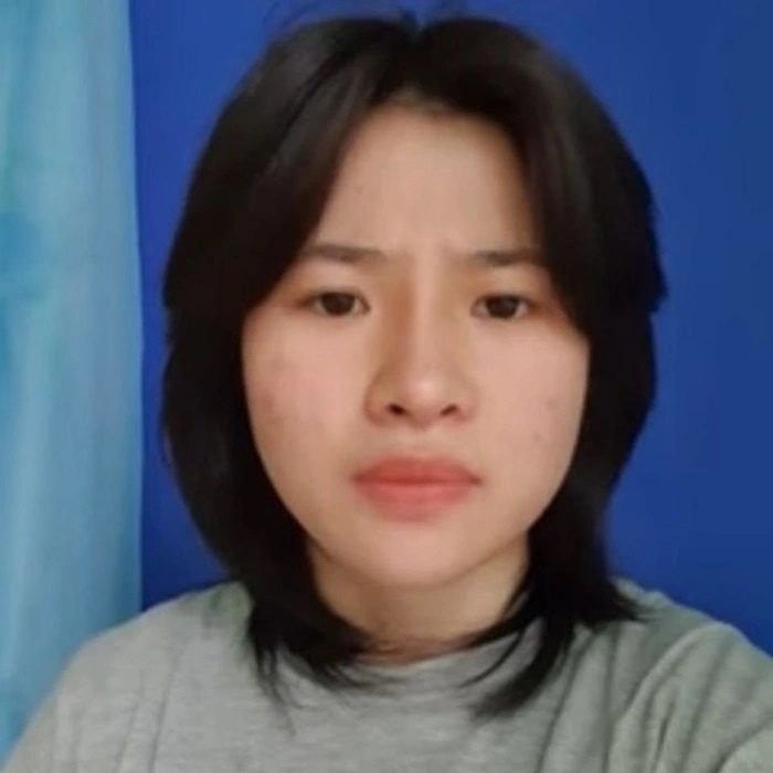 Mẹ ruột nữ sinh Diễm My 'Tịnh thất Bồng Lai' bật khóc, chia sẻ về những xáo trộn khi con gái 'mất tích' - 1 Mẹ ruột nữ sinh Diễm My 'Tịnh thất Bồng Lai' bật khóc, chia sẻ về những xáo trộn khi con gái 'mất tích' - 1