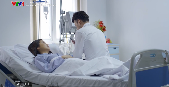 Bão ngầm tập 60: Hạ Lam hốt hoảng sợ bị lộ thân phận, tìm cách thoát khỏi chuyên án - 8 Bão ngầm tập 60: Hạ Lam hốt hoảng sợ bị lộ thân phận, tìm cách thoát khỏi chuyên án - 8