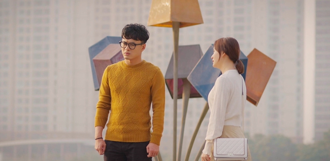 Thương ngày nắng về: Lộ clip Khánh bị miệt thị 'chồng bỏ còn làm cao', ngửa mặt lên kêu trời 'có mắt như mù' khiến dân mạng rơi nước mắt - 2 Thương ngày nắng về: Lộ clip Khánh bị miệt thị 'chồng bỏ còn làm cao', ngửa mặt lên kêu trời 'có mắt như mù' khiến dân mạng rơi nước mắt - 2