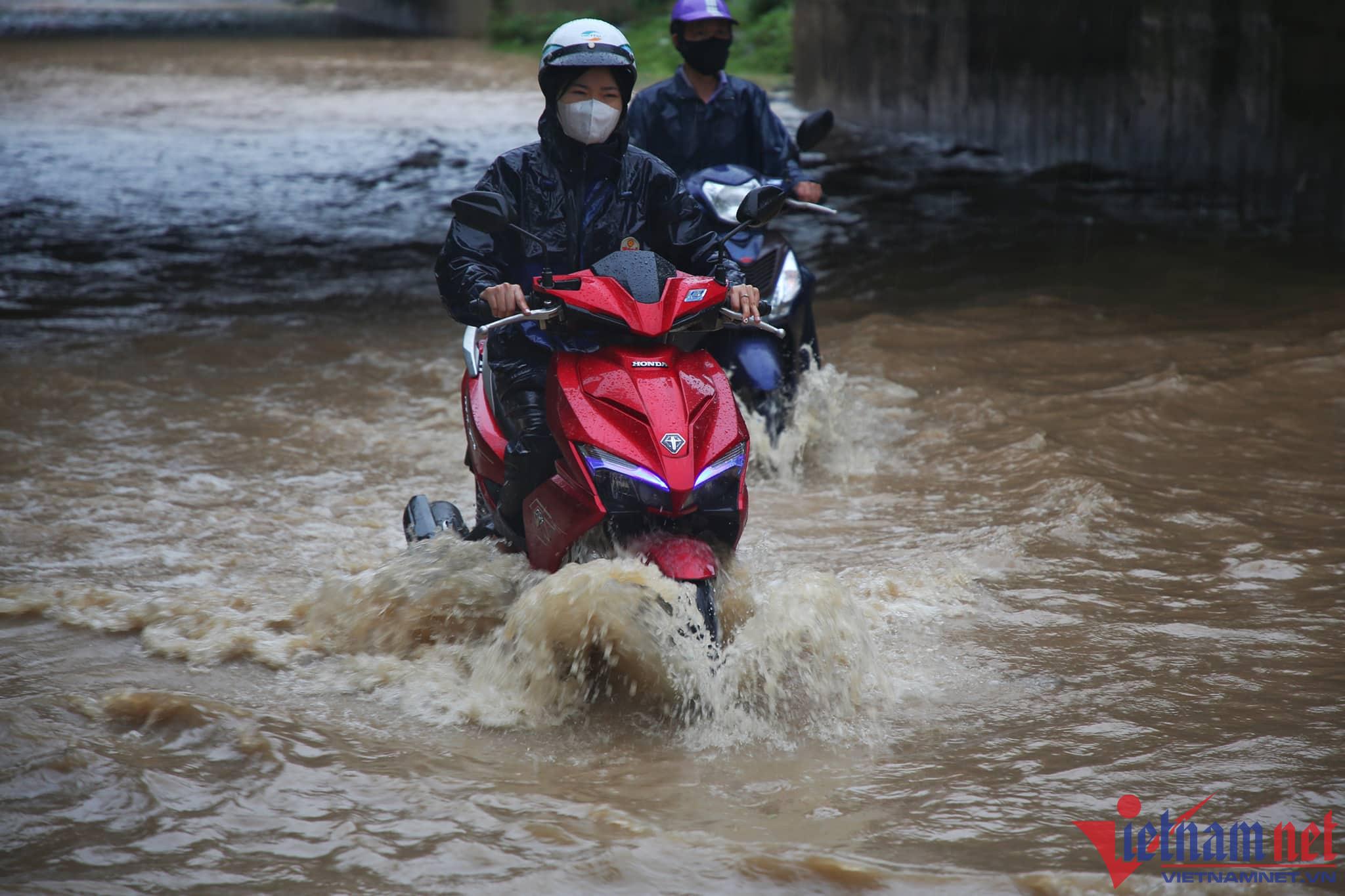 Hà Nội và nhiều tỉnh miền Bắc mưa hết tháng 5, nắng nóng khả năng xuất hiện muộn hơn Hà Nội và nhiều tỉnh miền Bắc mưa hết tháng 5, nắng nóng khả năng xuất hiện muộn hơn