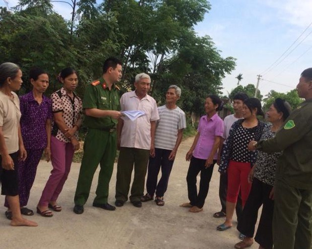 Giải cứu 19 người bị lừa bán vào các cơ sở đánh bạc trực tuyến ở Campuchia Giải cứu 19 người bị lừa bán vào các cơ sở đánh bạc trực tuyến ở Campuchia