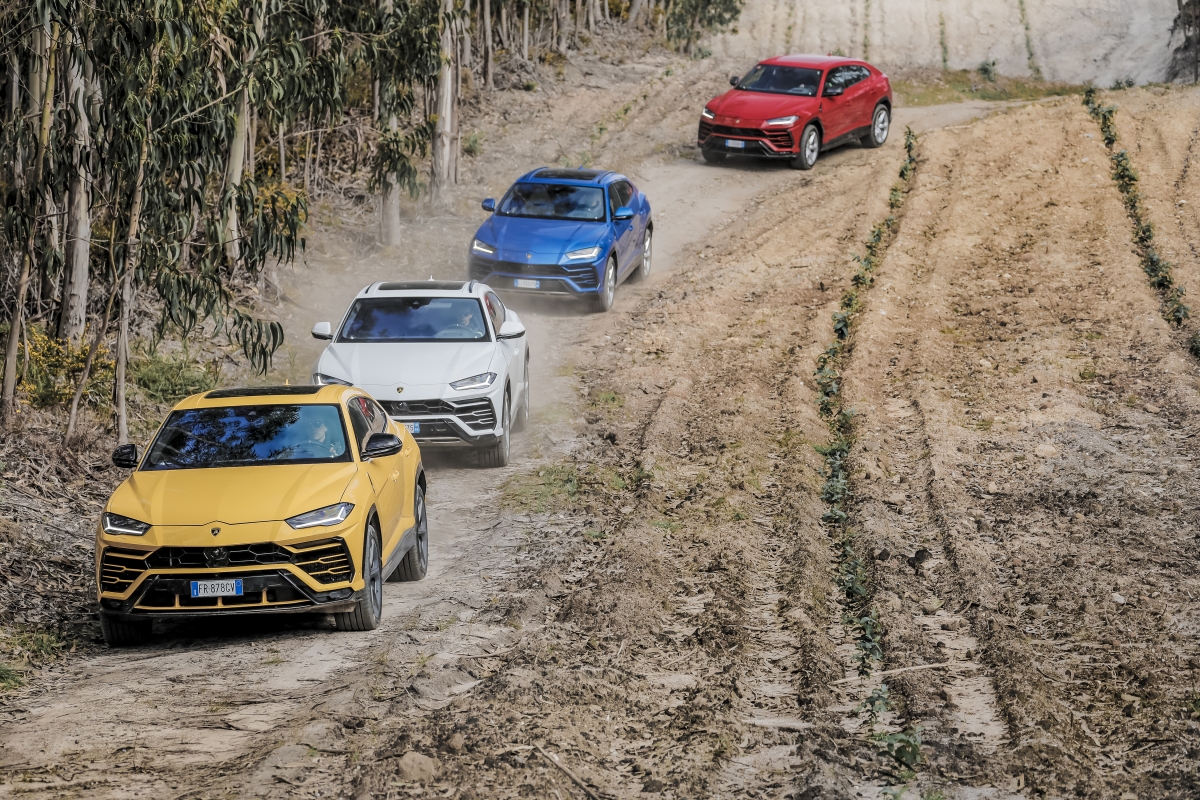Lamborghini Urus lập kỷ lục sản xuất 20.000 xe trong vòng 4 năm - 2 Lamborghini Urus lập kỷ lục sản xuất 20.000 xe trong vòng 4 năm - 2