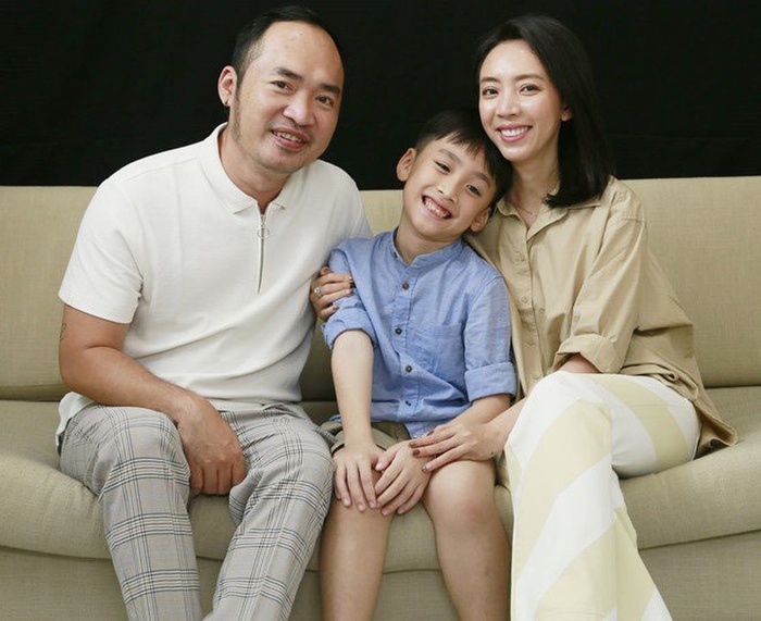 Tiến Luật tiết lộ mối quan hệ giữa Thu Trang và mẹ chồng - 2 Tiến Luật tiết lộ mối quan hệ giữa Thu Trang và mẹ chồng - 2