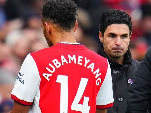 Arteta sẵn sàng 'hòa giải', đón tiếp ngay cả khi Aubameyang tới Chelsea Arteta sẵn sàng 'hòa giải', đón tiếp ngay cả khi Aubameyang tới Chelsea