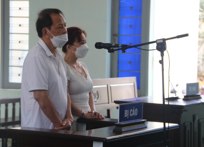 Giám đốc công ty khai thác cát: 'Tôi muốn được đi tù để làm gương' Giám đốc công ty khai thác cát: 'Tôi muốn được đi tù để làm gương'