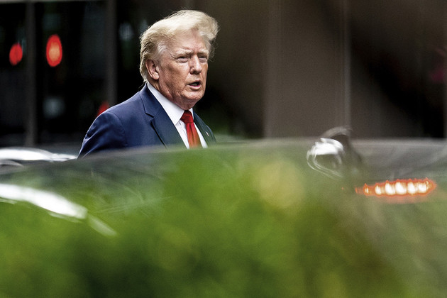 Luật sư của ông Trump từng khẳng định không có tài liệu mật ở Mar-a-Lago Luật sư của ông Trump từng khẳng định không có tài liệu mật ở Mar-a-Lago