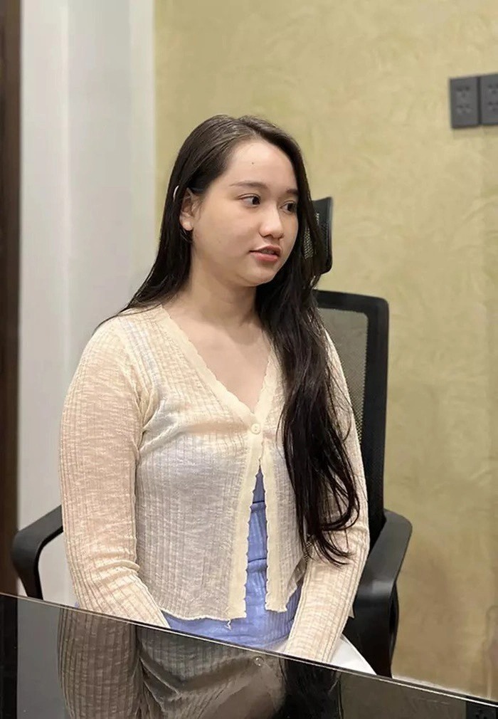 Trúc Anh xuất hiện với thân hình thon gọn, tiết lộ tình hình sức khỏe hiện tại - 2 Trúc Anh xuất hiện với thân hình thon gọn, tiết lộ tình hình sức khỏe hiện tại - 2