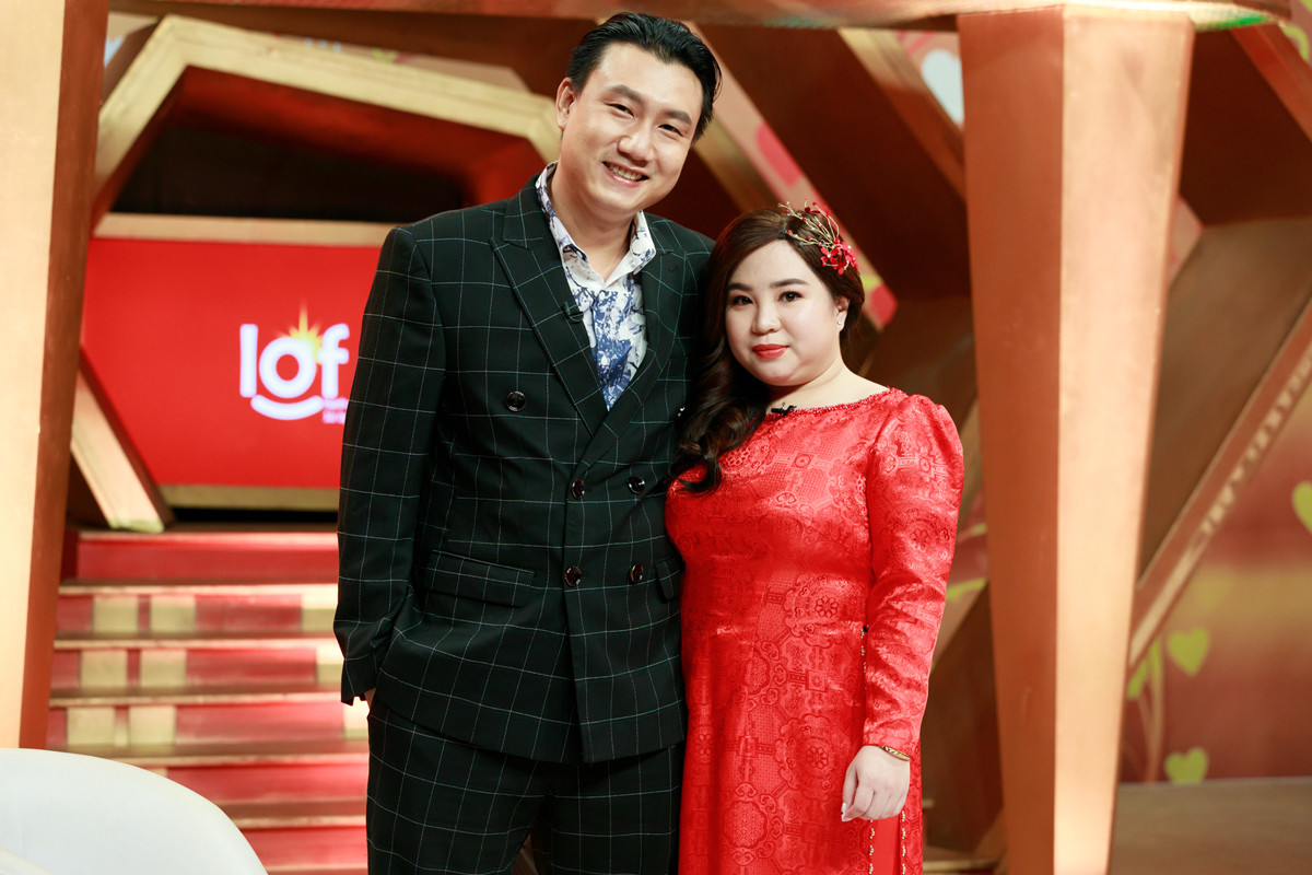 Vợ chồng son: Nữ giáo viên kể chuyện 10 năm yêu và cưới thần tượng Vợ chồng son: Nữ giáo viên kể chuyện 10 năm yêu và cưới thần tượng