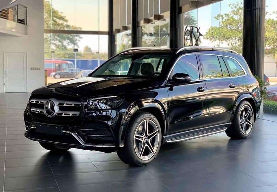 Mercedes-Benz triệu hồi gấp hàng loạt mẫu xe ăn khách tại Việt Nam - 1 Mercedes-Benz triệu hồi gấp hàng loạt mẫu xe ăn khách tại Việt Nam - 1