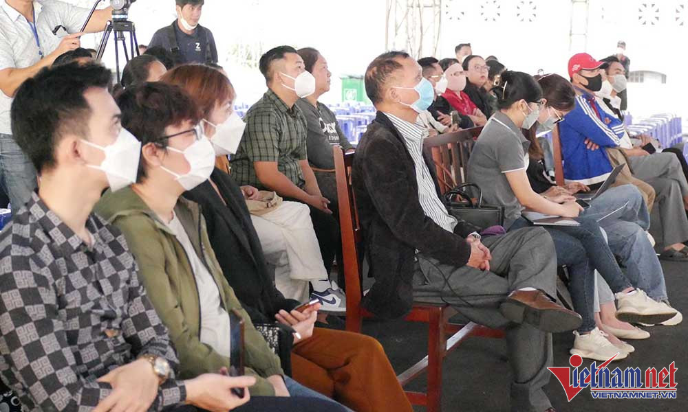 Bị hại vụ Alibaba: Dùng tiền dưỡng già, rủ anh em mua đất giờ mắc nợ - 2 Bị hại vụ Alibaba: Dùng tiền dưỡng già, rủ anh em mua đất giờ mắc nợ - 2