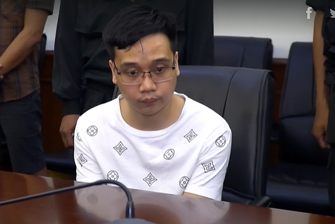Những "ông trùm" đường dây cá độ bóng đá sa lưới ở TP HCM - 2 Những "ông trùm" đường dây cá độ bóng đá sa lưới ở TP HCM - 2