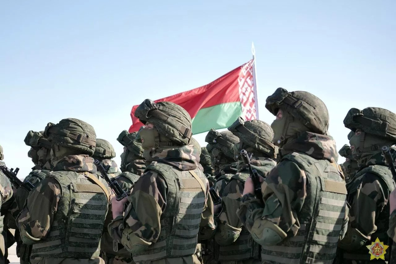 Ukraine đề nghị Belarus ký hiệp ước không xâm phạm lãnh thổ Ukraine đề nghị Belarus ký hiệp ước không xâm phạm lãnh thổ