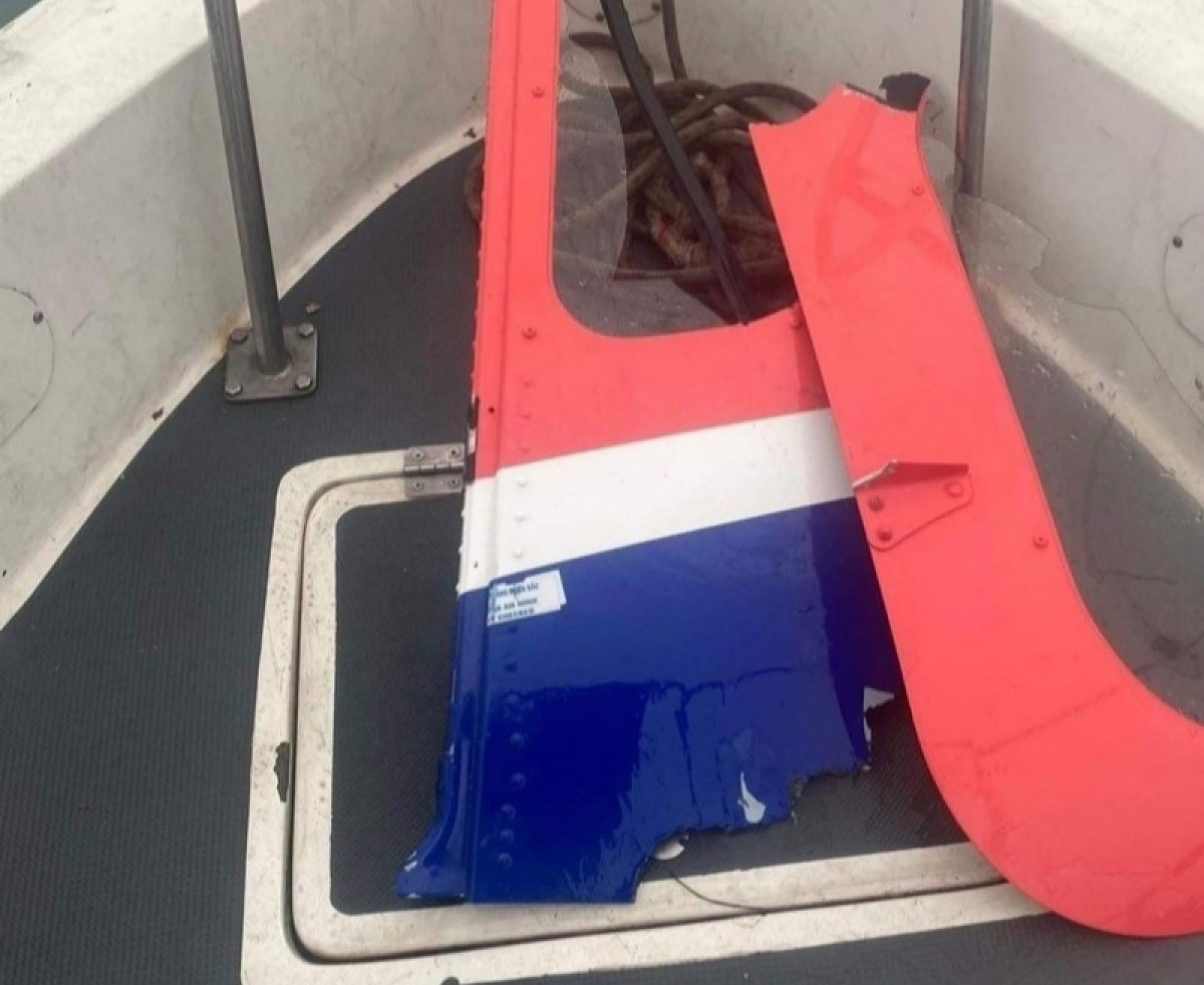 Xác định danh tính 5 nạn nhân trong vụ rơi máy bay trực thăng trên vịnh Hạ Long - 1