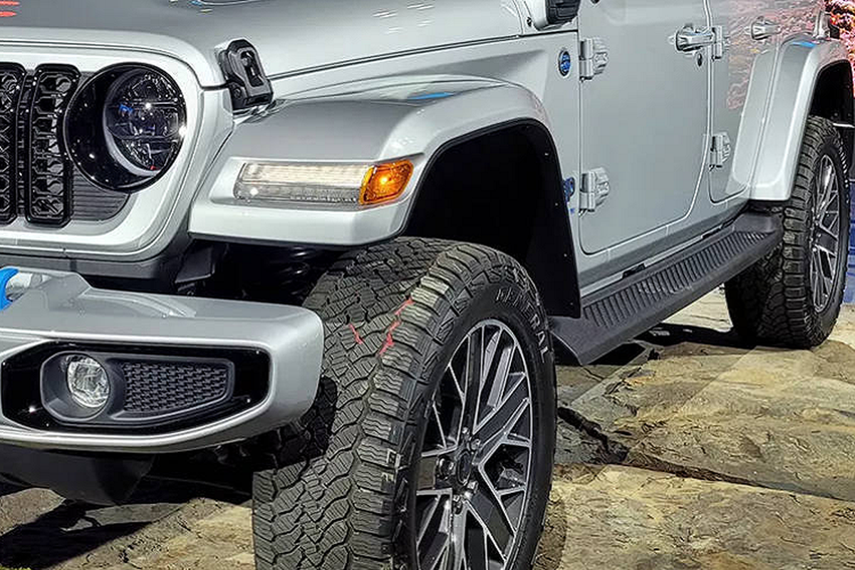 Jeep Wrangler 2024 chà o hà ng tại New York Auto Show 2023 - 10