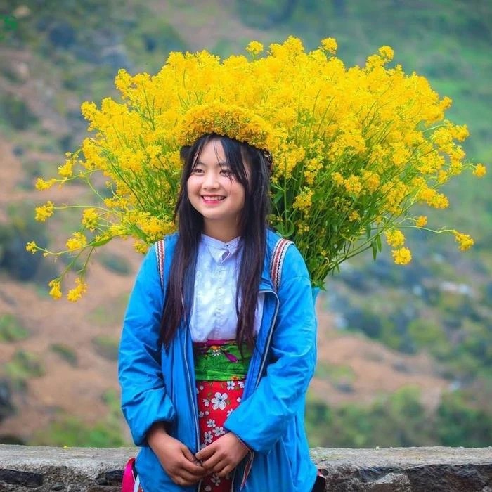 Nét đẹp núi rừng của Mua Thị Dua khiến nhiều người dành sự thiện cảm và yêu mến