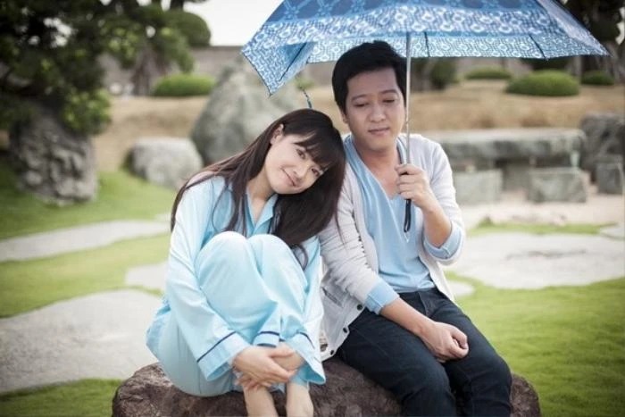 Nhã Phương công khai hẹn hò với Trương Giang vào tháng 4/2016