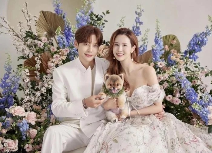 Dân tình đứng ngồi không yên bởi visual của cô dâu - chú rể 