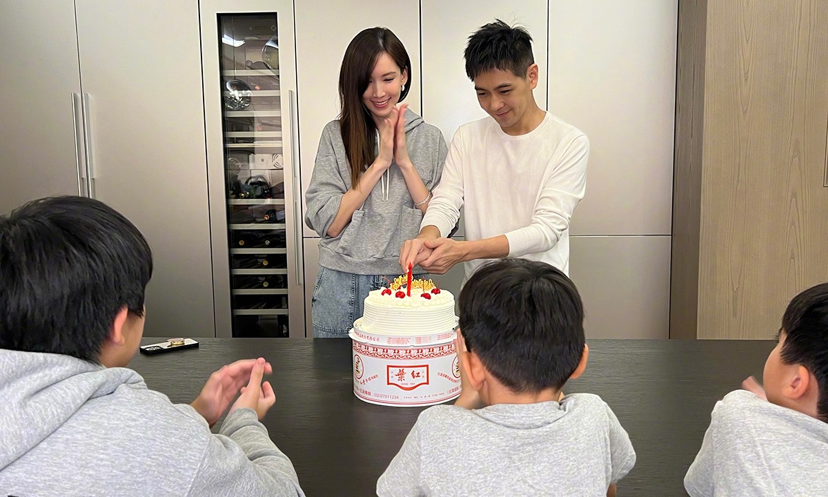 Ngày 15/10/2022, Lâm Chí Dĩnh gây náo loạn cộng đồng mạng khi xuất hiện trong bữa tiệc sinh nhật lần thứ 48 cùng vợ và 3 con