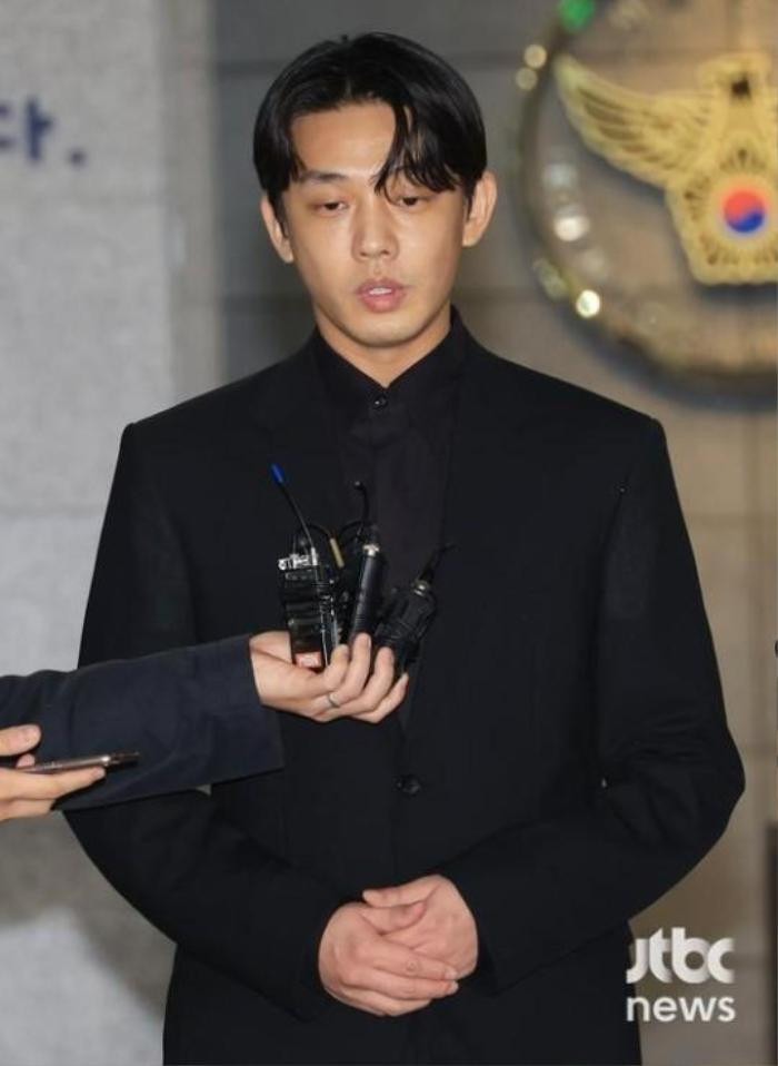 Yoo Ah In (Ảnh: JTBC News)