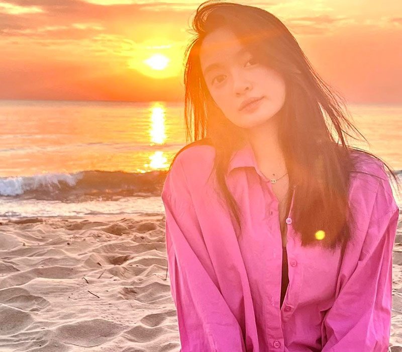 Hiện nay, Kaity Nguyễn được đánh giá là mỹ nhân tài sắc vẹn toàn, là đối thủ nặng ký của nhiều người đẹp trong showbiz. 