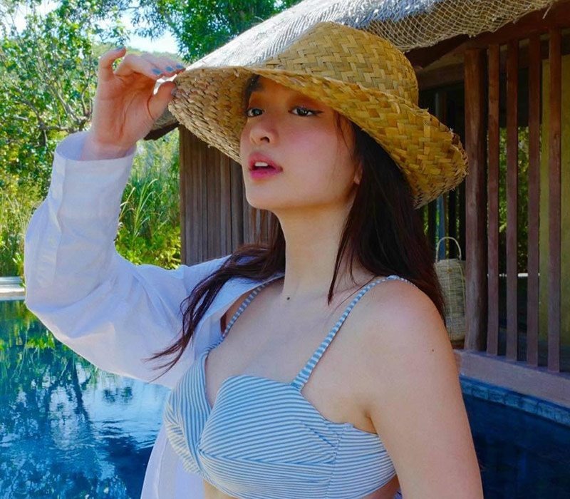 Cận cảnh nhan sắc xinh đẹp, ngọt ngào và tràn đầy năng lượng của Kaity Nguyễn khi trang điểm nhẹ nhàng. 