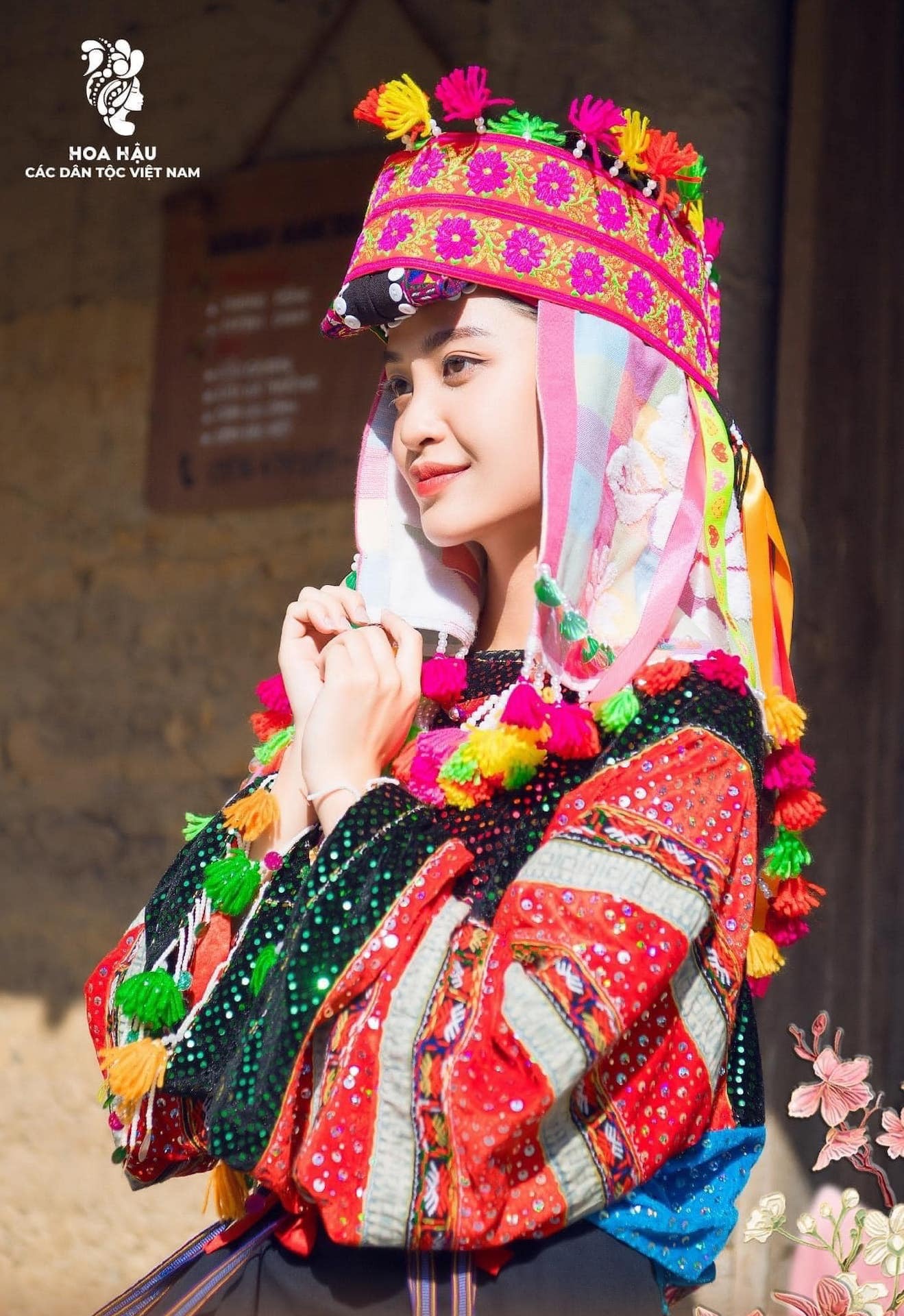 nông thúy hằng, sao việt 