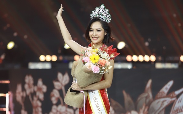 nông thúy hằng, sao việt 