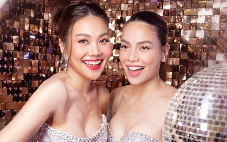 Gần đây, lời hẹn tổ chức đám cưới chung của 2 ngôi sao hạng A khiến nhiều người mong đợi.