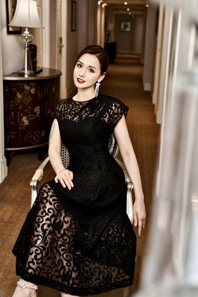 Ở ngưỡng U40, Lã Thanh Huyền là nữ diễn viên thành công trong sự nghiệp lẫn chuyện hôn nhân.