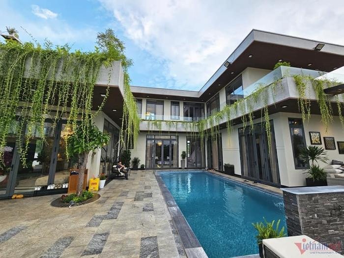 Tổng giá trị bất động sản của Quách Thành Danh ước tính 35 tỷ đồng.