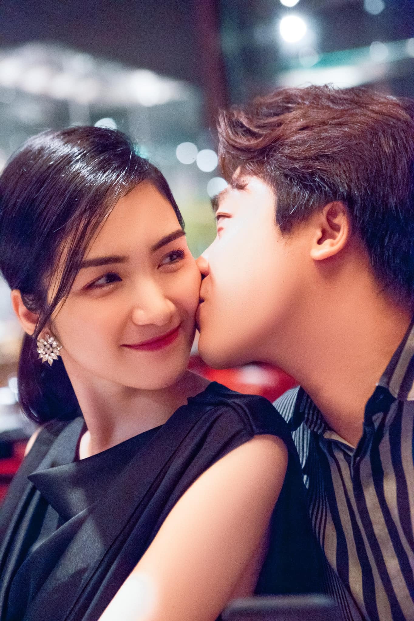 Hoà Minzy chăm chỉ hoạt động nghệ thuật và kinh doanh sau hơn 1 năm chia tay bạn trai.