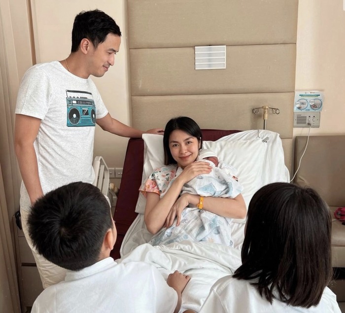 Hiện tại, gia đình Tăng Thanh Hà đã có 3 con. (Ảnh: FBNV)