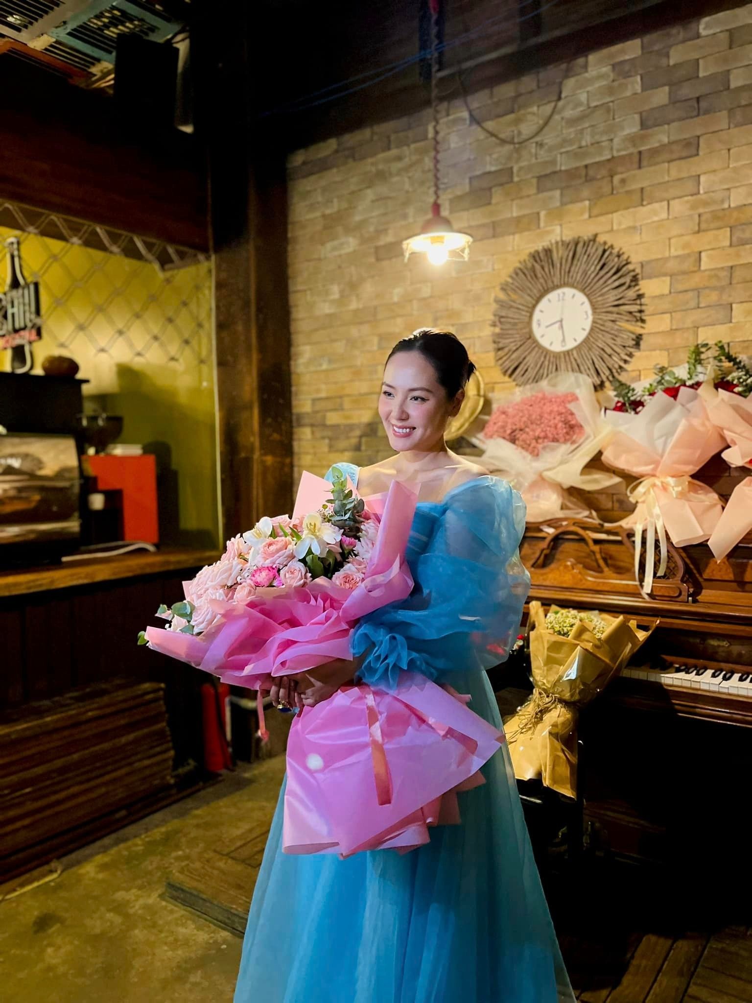 ca sĩ phương linh, phuong linh, sao việt 