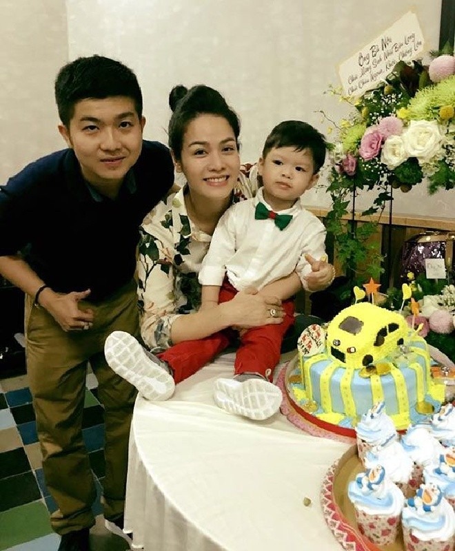 Nhật Kim Anh và Bửu Lộc kết hôn năm 2014, đến năm 2018 chính thức ly hôn.