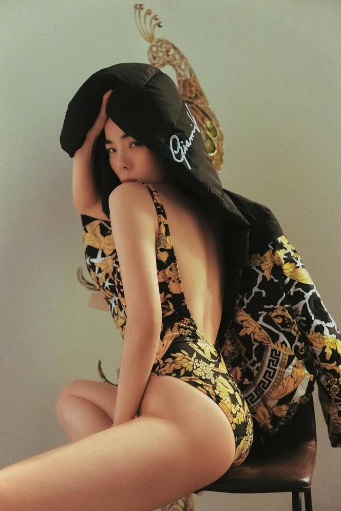 Lệ Quyên nhiều lần 